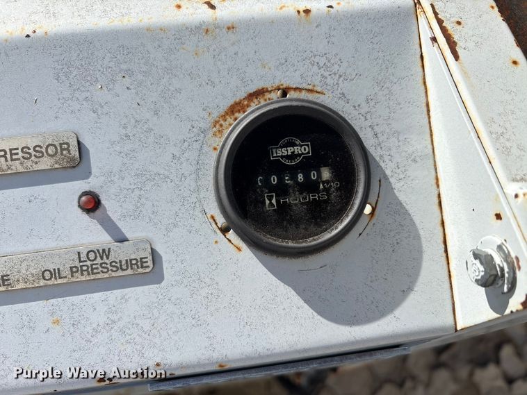 image for item EA7691 1991 Bauer K15-D air compressor