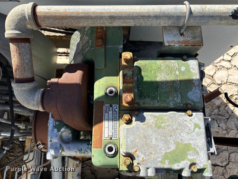 image for item EA7691 1991 Bauer K15-D air compressor