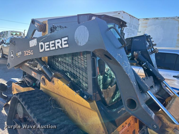 image for item EA7694 2019 John Deere 325G tracked skid steer loader