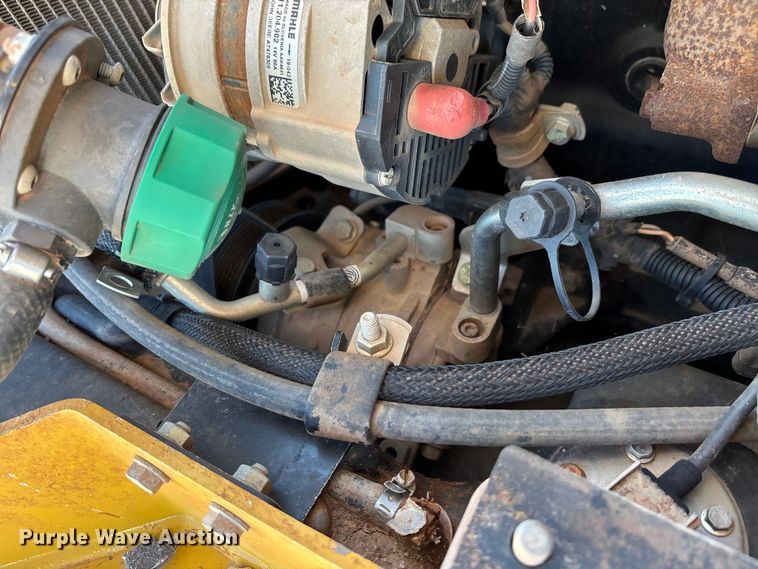 image for item EA7694 2019 John Deere 325G tracked skid steer loader