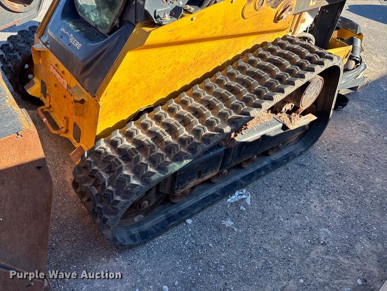 image for item EA7694 2019 John Deere 325G tracked skid steer loader