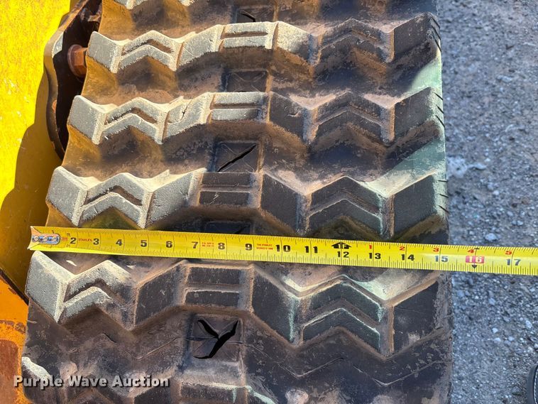 image for item EA7694 2019 John Deere 325G tracked skid steer loader