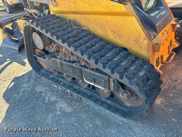 image for item EA7694 2019 John Deere 325G tracked skid steer loader