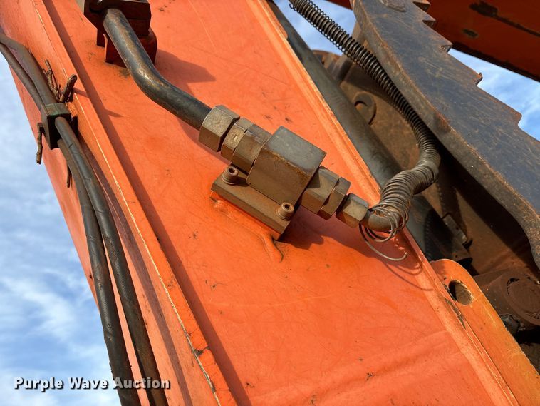 image for item EA7773 2009 Hitachi Zaxis 240LC-3 excavator