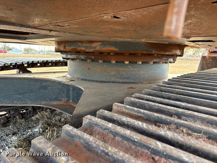 image for item EA7773 2009 Hitachi Zaxis 240LC-3 excavator