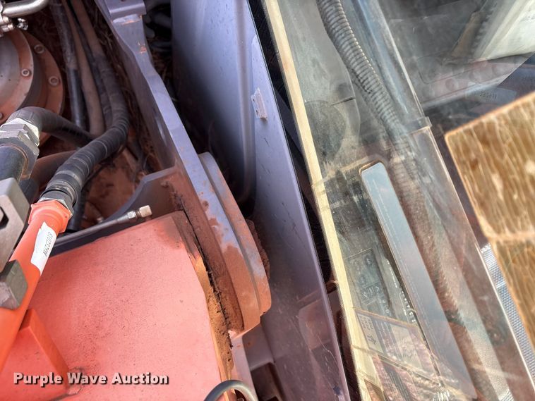 image for item EA7773 2009 Hitachi Zaxis 240LC-3 excavator