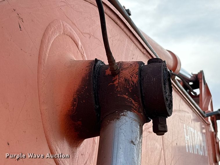 image for item EA7773 2009 Hitachi Zaxis 240LC-3 excavator