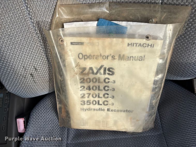 image for item EA7773 2009 Hitachi Zaxis 240LC-3 excavator