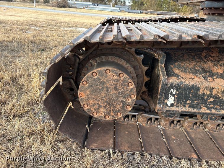 image for item EA7773 2009 Hitachi Zaxis 240LC-3 excavator