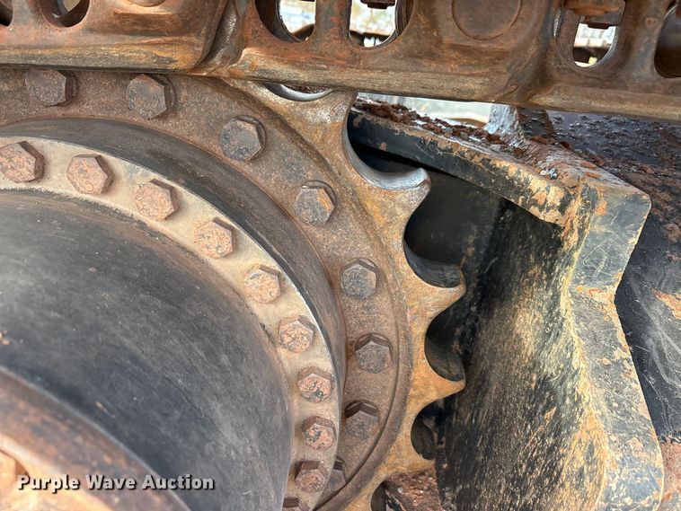 image for item EA7773 2009 Hitachi Zaxis 240LC-3 excavator