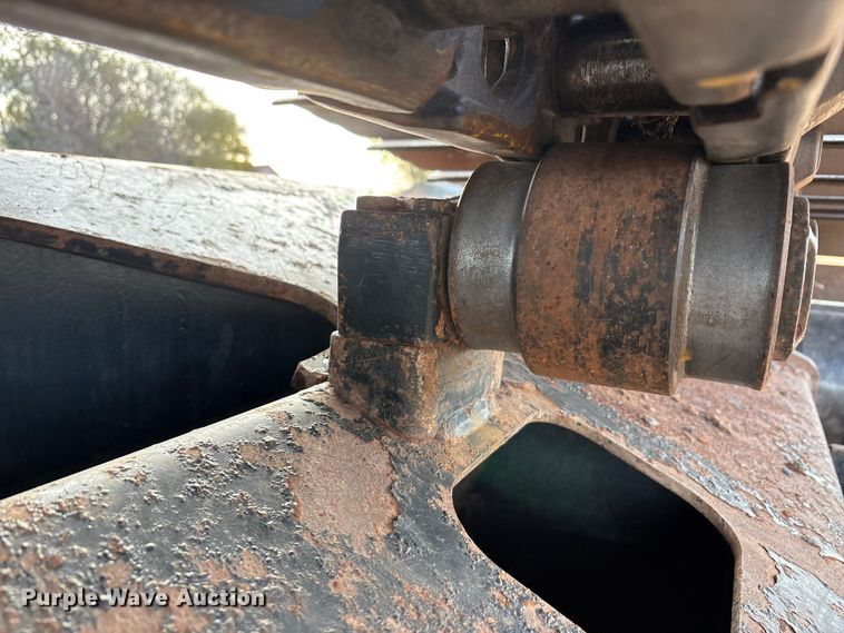 image for item EA7773 2009 Hitachi Zaxis 240LC-3 excavator