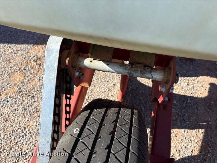 image for item EA7775 Elston  GA-800 Gopher Getter applicator