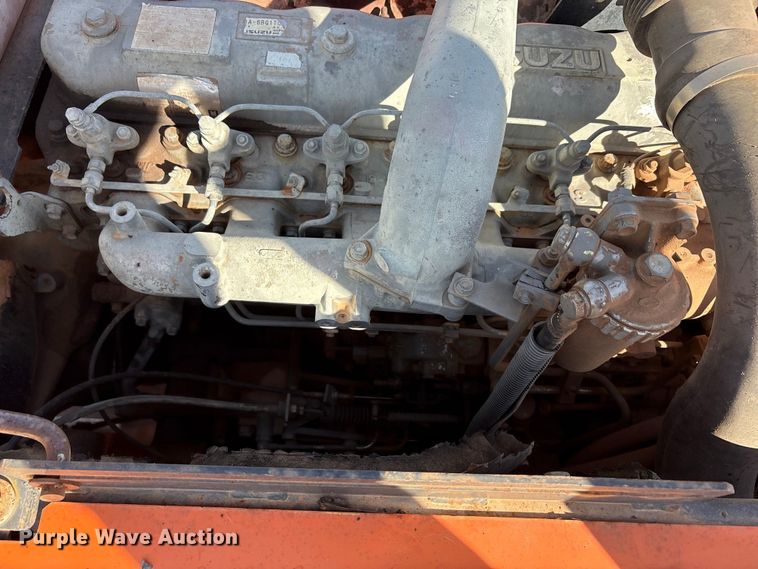 image for item EA7776 1999 Hitachi EX200LC-5 excavator