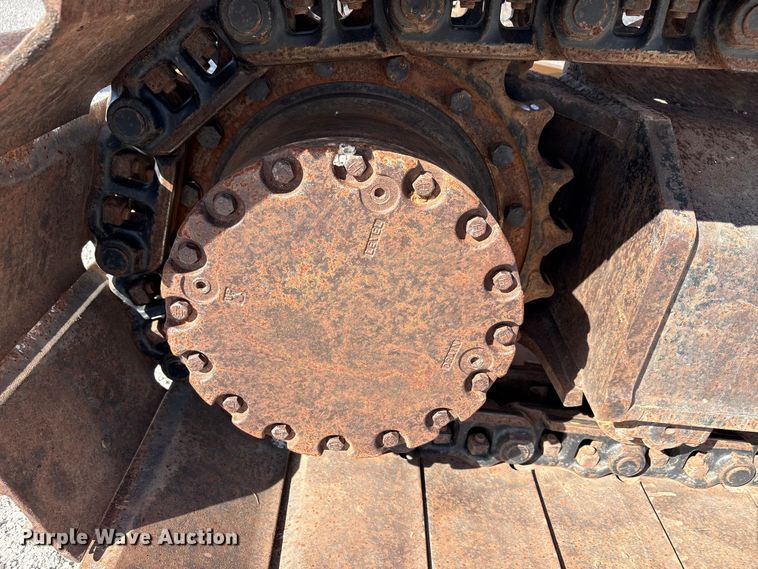 image for item EA7776 1999 Hitachi EX200LC-5 excavator