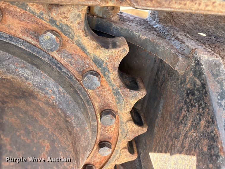 image for item EA7776 1999 Hitachi EX200LC-5 excavator