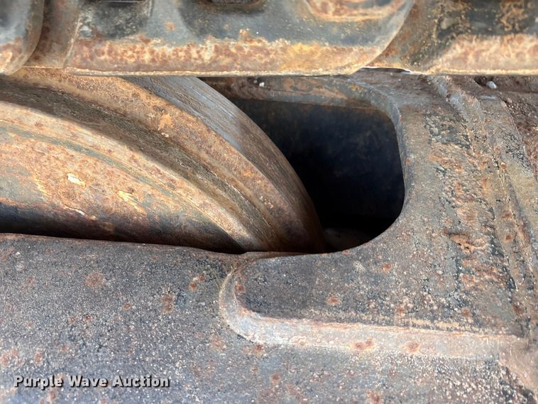 image for item EA7776 1999 Hitachi EX200LC-5 excavator