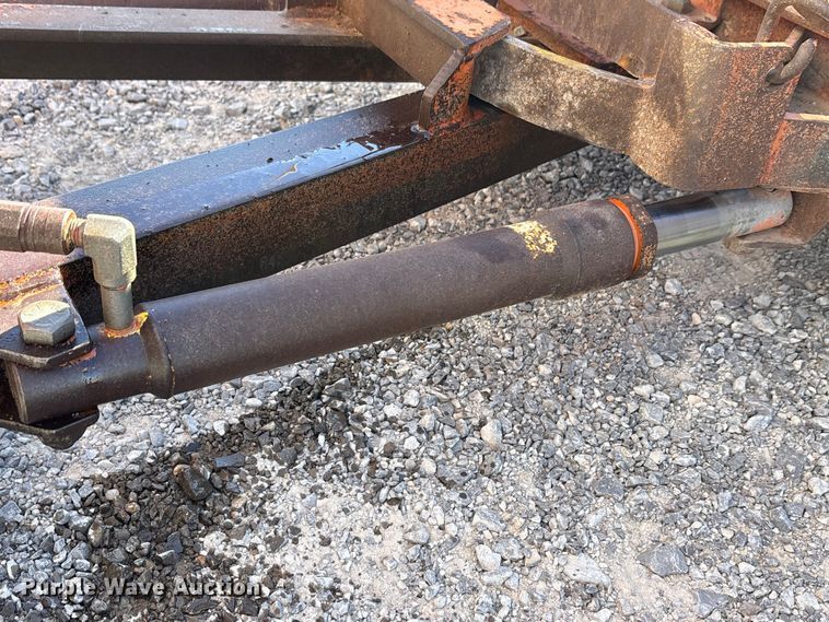 image for item EA7778 2003 Broce RC350 broom