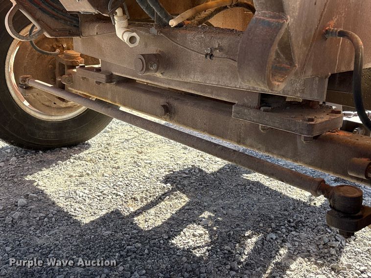 image for item EA7778 2003 Broce RC350 broom