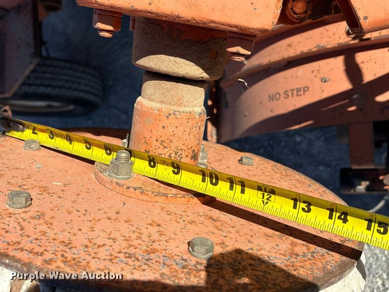 image for item EA7778 2003 Broce RC350 broom