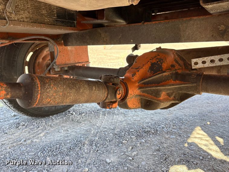 image for item EA7778 2003 Broce RC350 broom