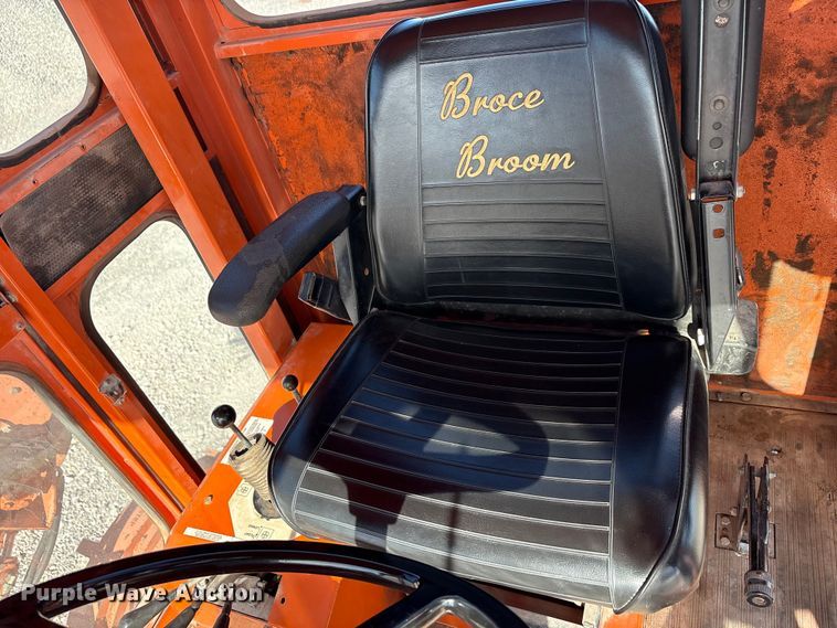 image for item EA7778 2003 Broce RC350 broom
