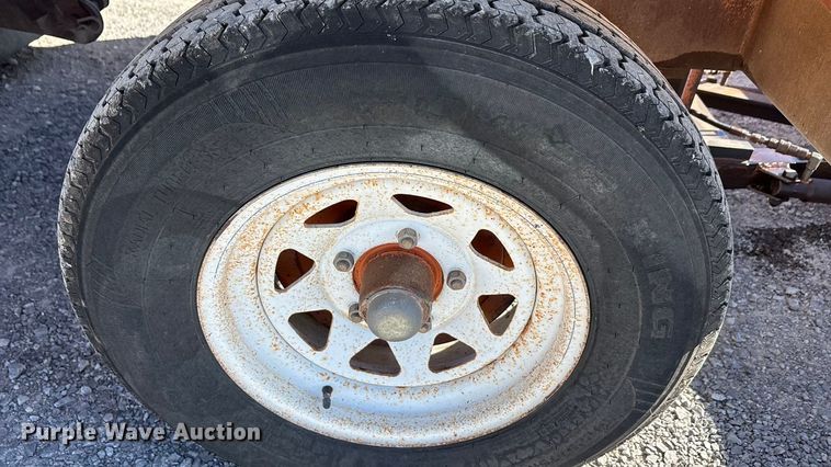 image for item EA7778 2003 Broce RC350 broom