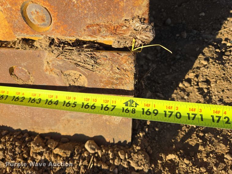 image for item EB1120 1996 Caterpillar 140H motor grader