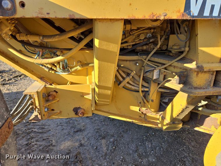 image for item EB1120 1996 Caterpillar 140H motor grader
