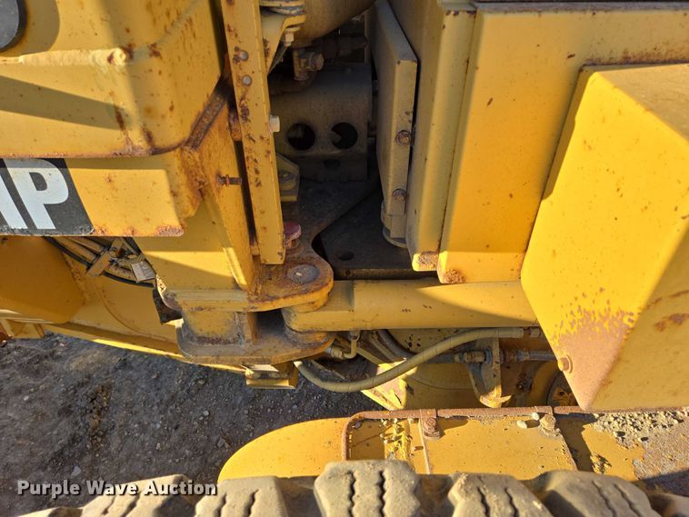 image for item EB1120 1996 Caterpillar 140H motor grader