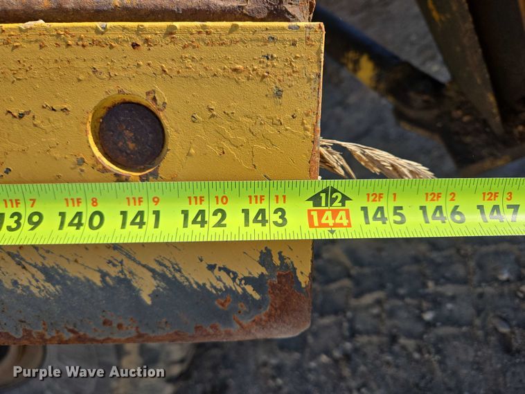 image for item EB1120 1996 Caterpillar 140H motor grader