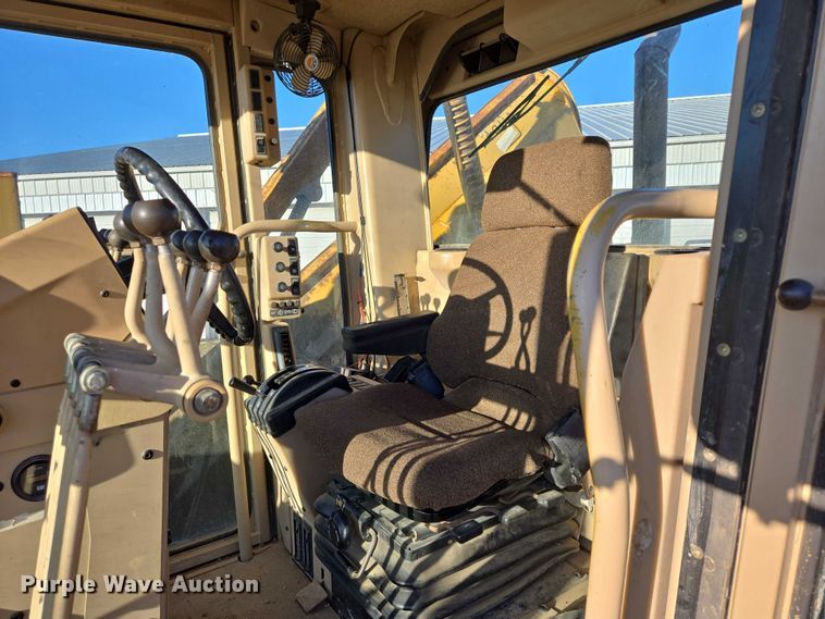 image for item EB1120 1996 Caterpillar 140H motor grader