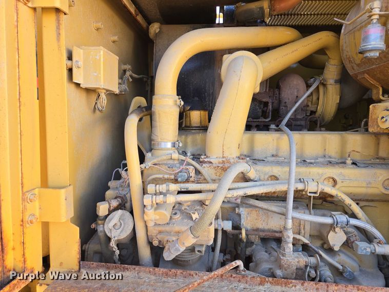 image for item EB1120 1996 Caterpillar 140H motor grader