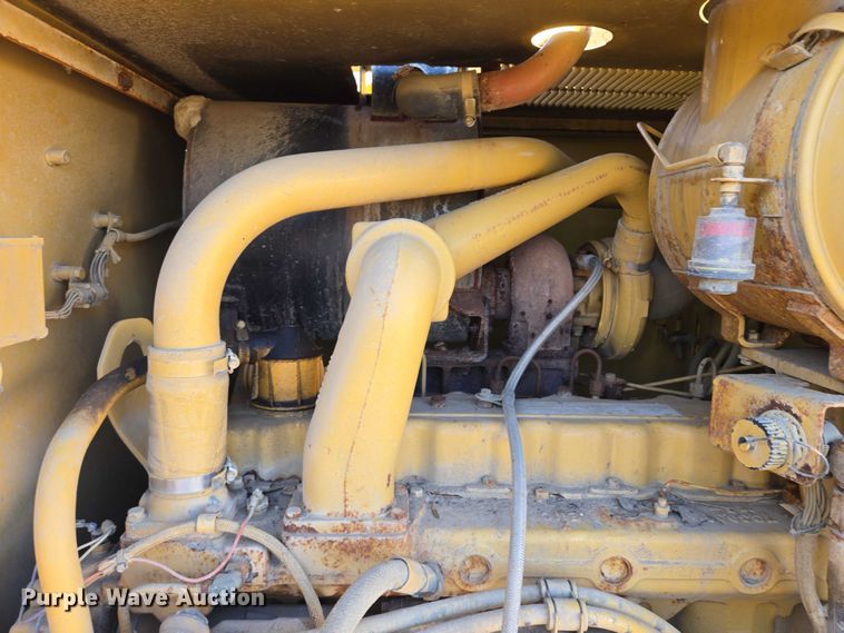 image for item EB1120 1996 Caterpillar 140H motor grader