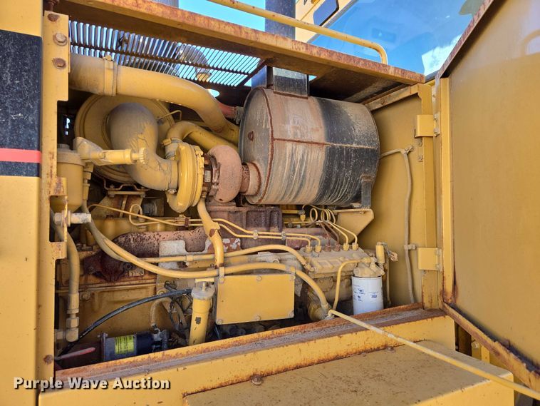 image for item EB1120 1996 Caterpillar 140H motor grader