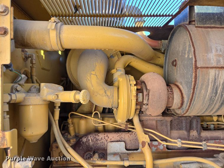 image for item EB1120 1996 Caterpillar 140H motor grader