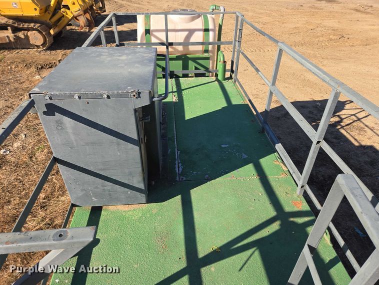 image for item EB1121 Epic Manufacturing C125 hydroseeder