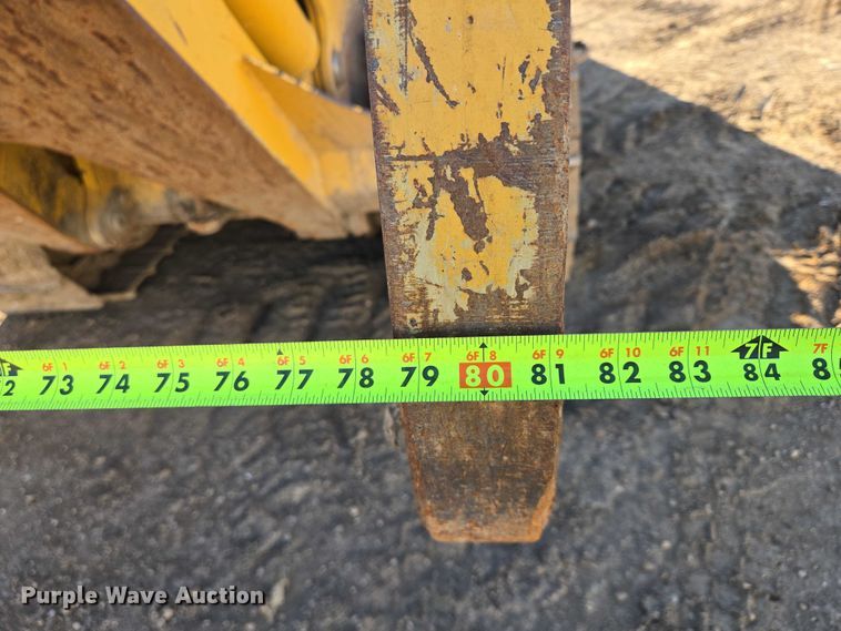 image for item EB1124 2014 John Deere 950J dozer