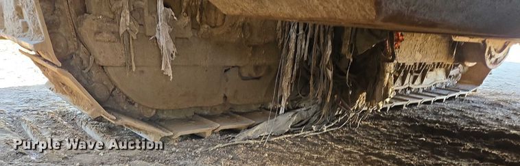 image for item EB1124 2014 John Deere 950J dozer