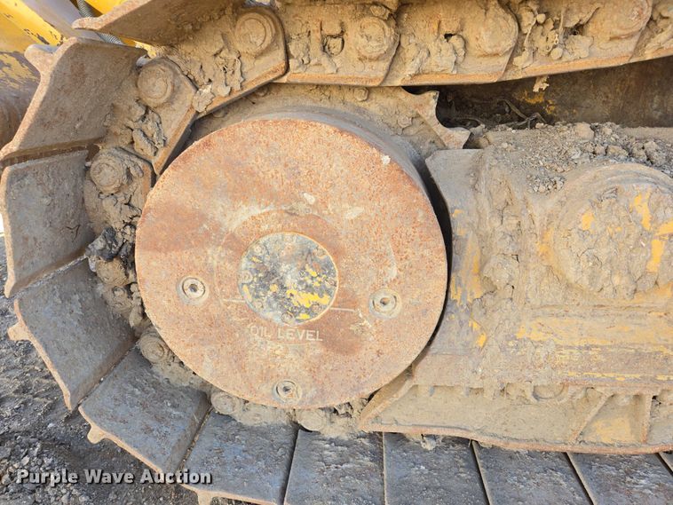 image for item EB1124 2014 John Deere 950J dozer