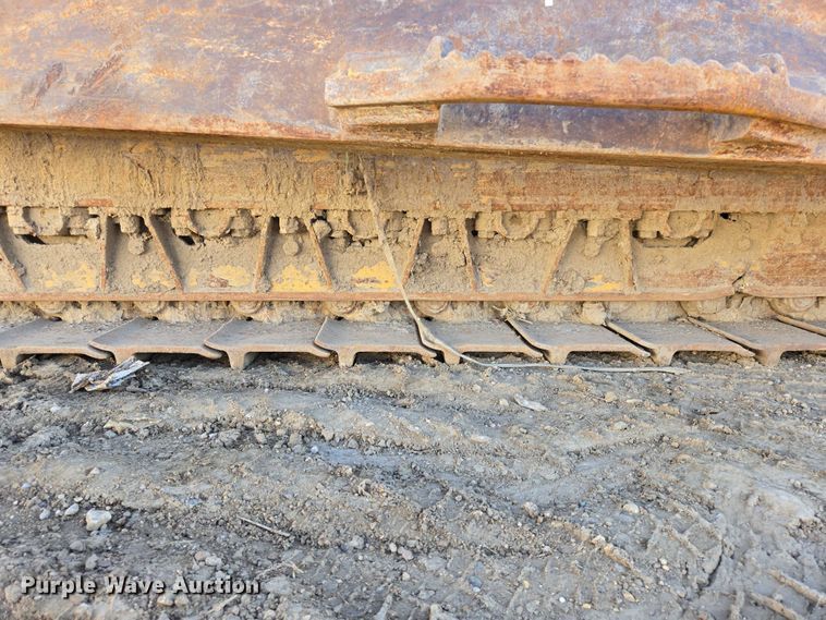 image for item EB1124 2014 John Deere 950J dozer