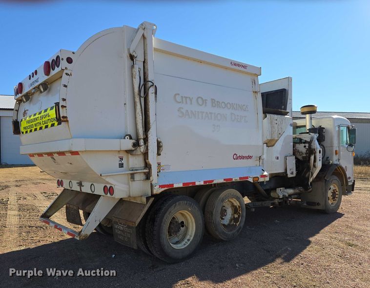 image for item EB1125 2012 Peterbilt 320 refuse truck