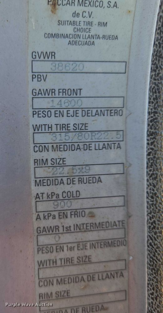 image for item EB1125 2012 Peterbilt 320 refuse truck