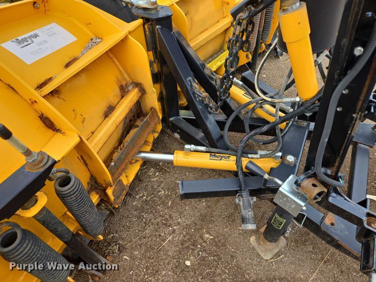 image for item EB1147 Meyer SV2-8.5 V.2 snow plow