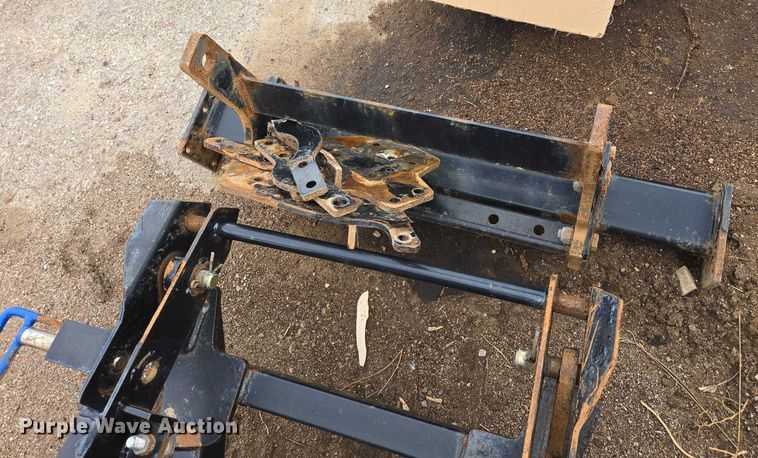 image for item EB1147 Meyer SV2-8.5 V.2 snow plow