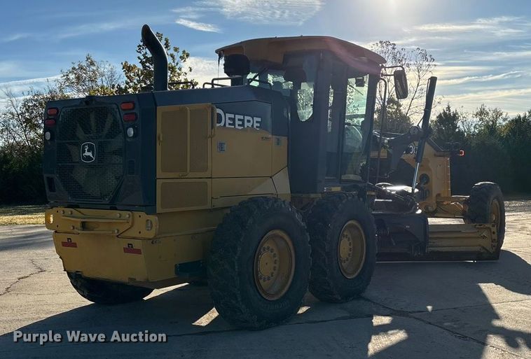 image for item ED2327 2015 John Deere 670G motor grader