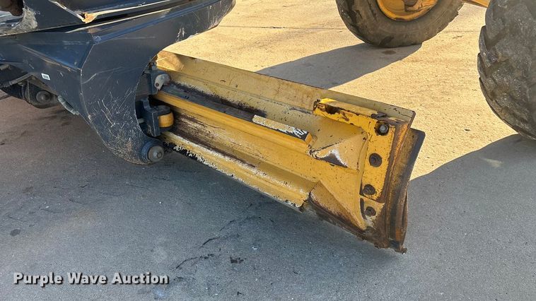 image for item ED2327 2015 John Deere 670G motor grader