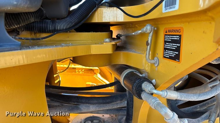 image for item ED2327 2015 John Deere 670G motor grader