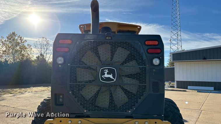 image for item ED2327 2015 John Deere 670G motor grader