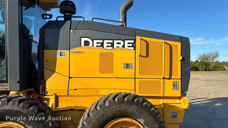 image for item ED2327 2015 John Deere 670G motor grader