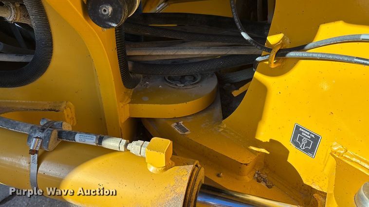 image for item ED2327 2015 John Deere 670G motor grader